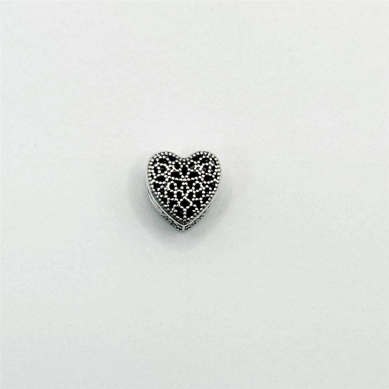 BERLOQUE LISO CORAÇÃO TRABALHADO