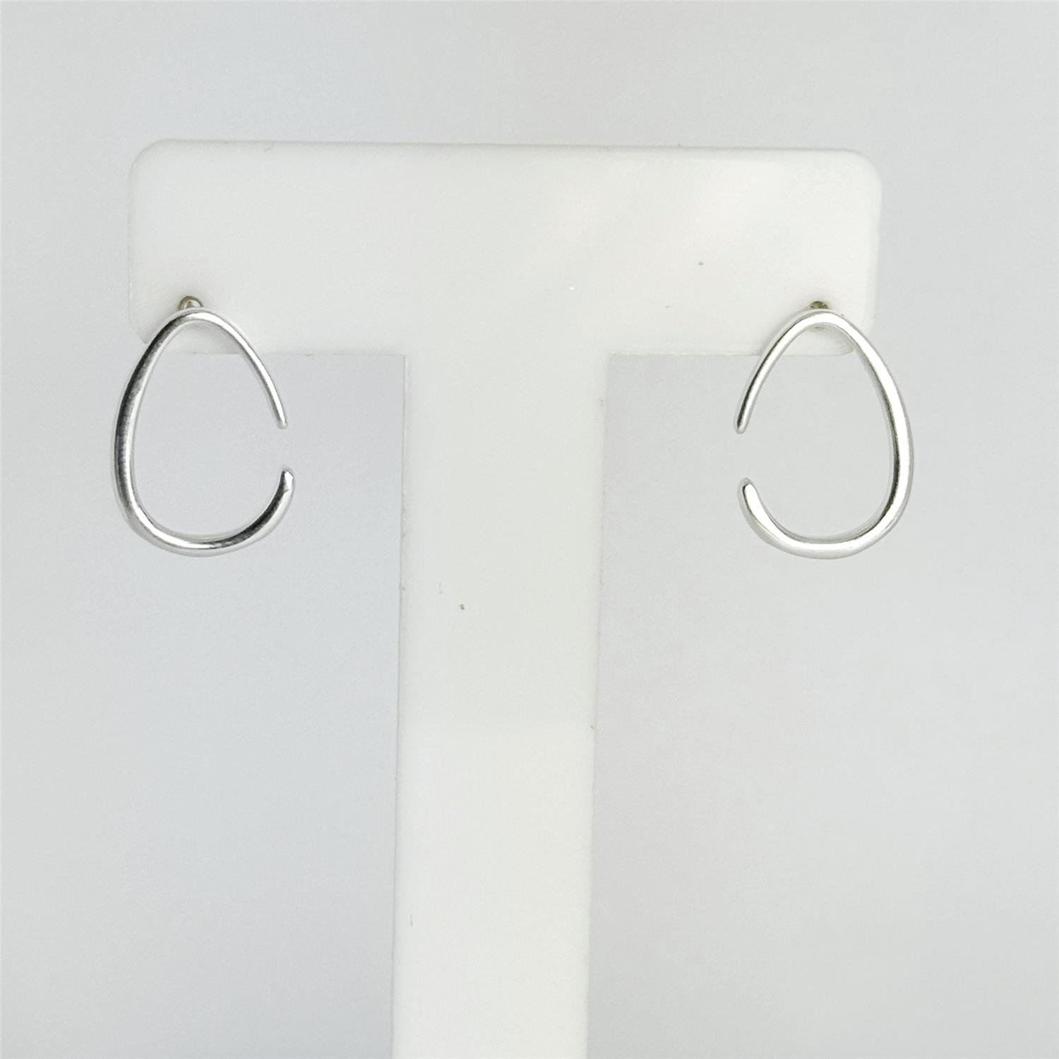 BR LISO OVAL 1,7CM X 1,2CM COM ABERTURA LATERAL