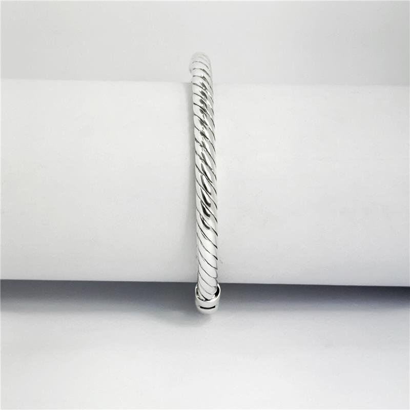 BRACELETE LISO ELETROFORMAÇÃO PARTE DE CIMA TRABALHADA