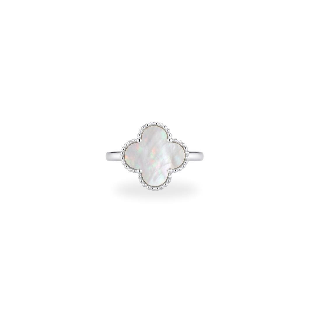 ANEL LISO LAP TREVO MADREPEROLA 1,4CM